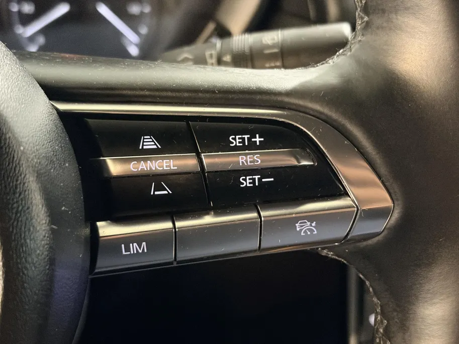 Mazda MX-30 170PK e-SkyActiv R-EV Exclusive-line Automaat | 1ste Eigenaar | Freestyle-Doors | Stoel & Stuurwiel Verwarming | Navigatie | Lichtmetalen Velgen | Dodehoek Detectie | Camera | Parkeersensoren |