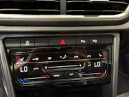 Volkswagen T-Roc 1.5 TSI 150pk DSG Style · Panoramadak · Camera · Keyless · Elek. Achterklep · Alarmklasse 3 · Massagefunctie Bestuurder · Parkeer Assistent · Stoelverwarming ·