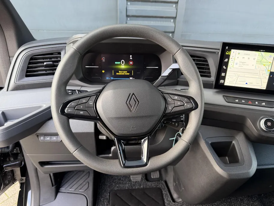 Renault Master E-Tech T35 L2H2 Advance Long Range 87 kWh Automaat | DEMO | Trekhaak | RVS Side & Backbar | Laadruimte Betimmering | Navi | Camera | Apple CarPlay/Android Auto | Full LED | Climate Control | Parkeersensoren |