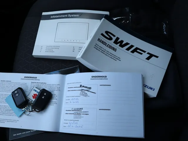 Suzuki Swift 1.2 Select Hybrid AdaptiveCruise | Carplay