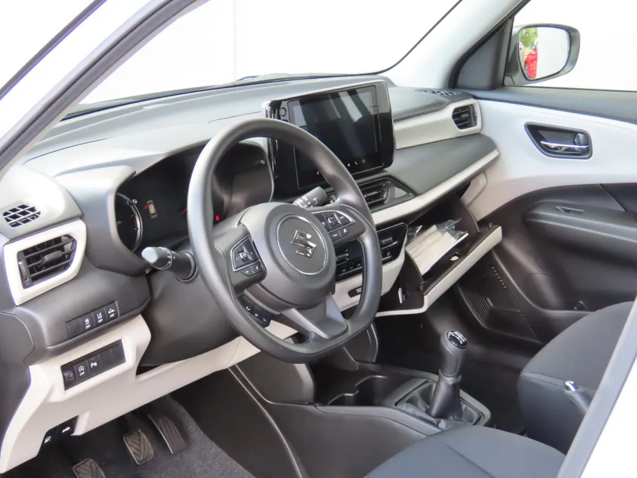Suzuki Swift 1.2 Comfort | Actiekorting €2200 | Beperkte Voorraad | Private Lease vanaf €299 | Led verlichting | Smart entry systeem | Apple Carplay & Android auto |