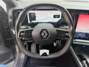 Renault Austral 1.2 E-Tech full hybrid 200 iconic | Cruise & Climate Control | Camera | Navigatie | Apple Carplay & Android Auto | Parkeersensoren | LMV | 12 Maanden BOVAG Garantie