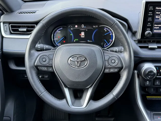 Toyota RAV4 2.5 Hybrid Bi-Tone | Stoel & stuurverwarming | Leder