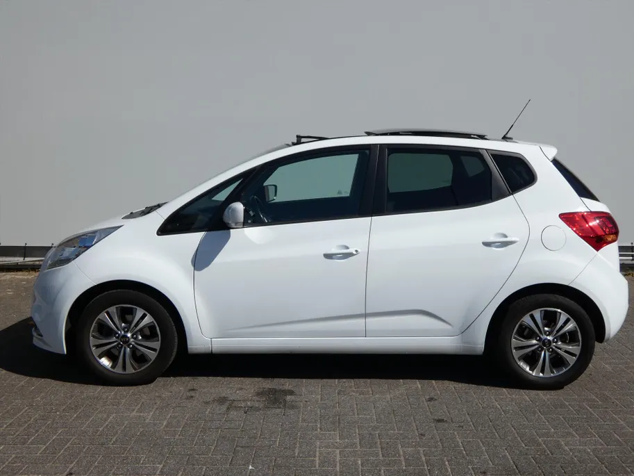 Kia Venga 1.4 CVVT 90pk Summer Edition