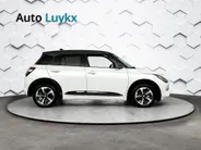 Suzuki Swift 1.2 Style Smart Hybrid | Black & White edition