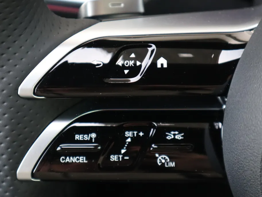 Mercedes-Benz C-Klasse 180 Business Solution AMG