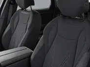 Volkswagen ID.7 Tourer Pro Business 77 kWh / 286pk Stuur- & Stoelverwarming · 360 Camera · Trekhaak · IQ.LIGHT ·  Head-Up Display