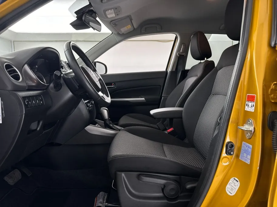 Suzuki Vitara 1.4 Boosterjet Select Smart Hybrid Automaat | Navigatie | Parkeercamera | Trekhaak