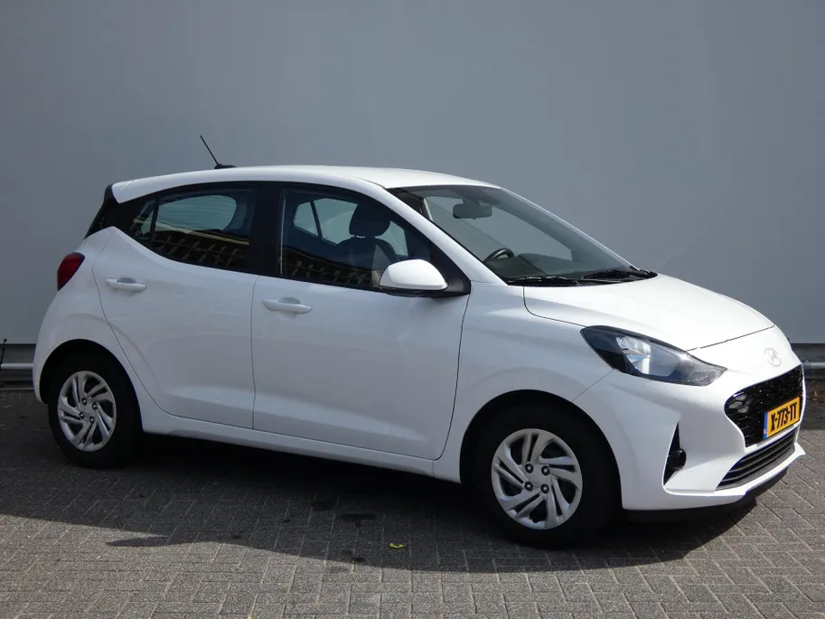 Hyundai i10 1.0i 67pk Automaat Comfort Smart | Navigatie | Cruise Control | Apple Carplay | Android Auto