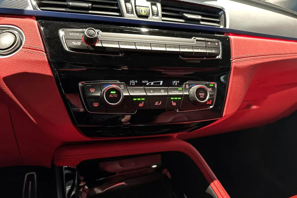 BMW X2 sDrive20i Business Edition Plus