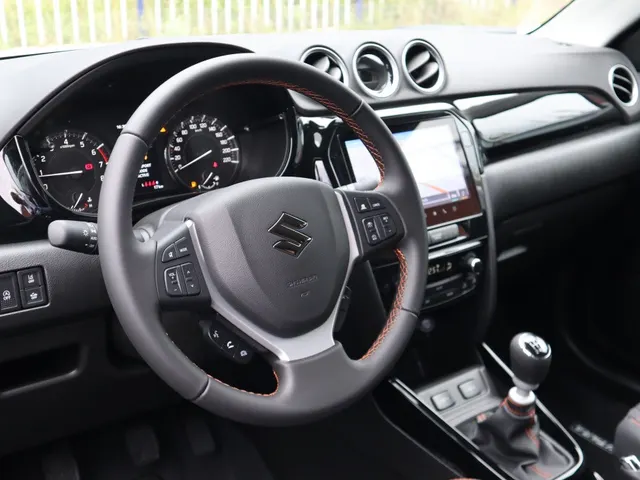 Suzuki Vitara 1.4 Boosterjet SH Special Edition | Stoel Verwarming | Apple/Android Auto |