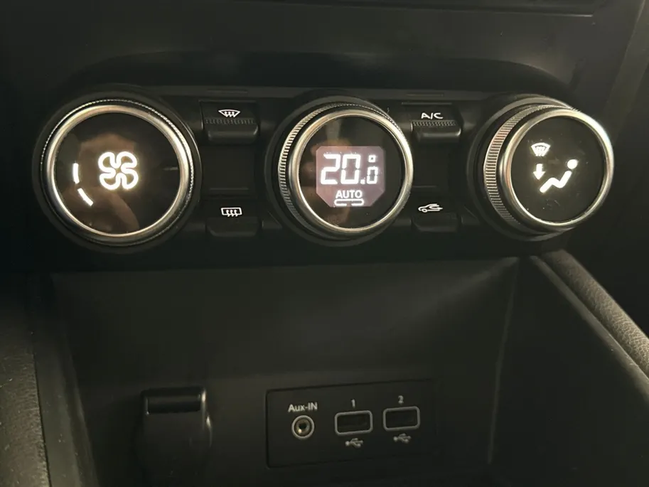 Renault Captur 1.6 E-Tech PHEV 160 Intens | Groot Scherm + Navigatie | Parkeercamera | Cruise Control