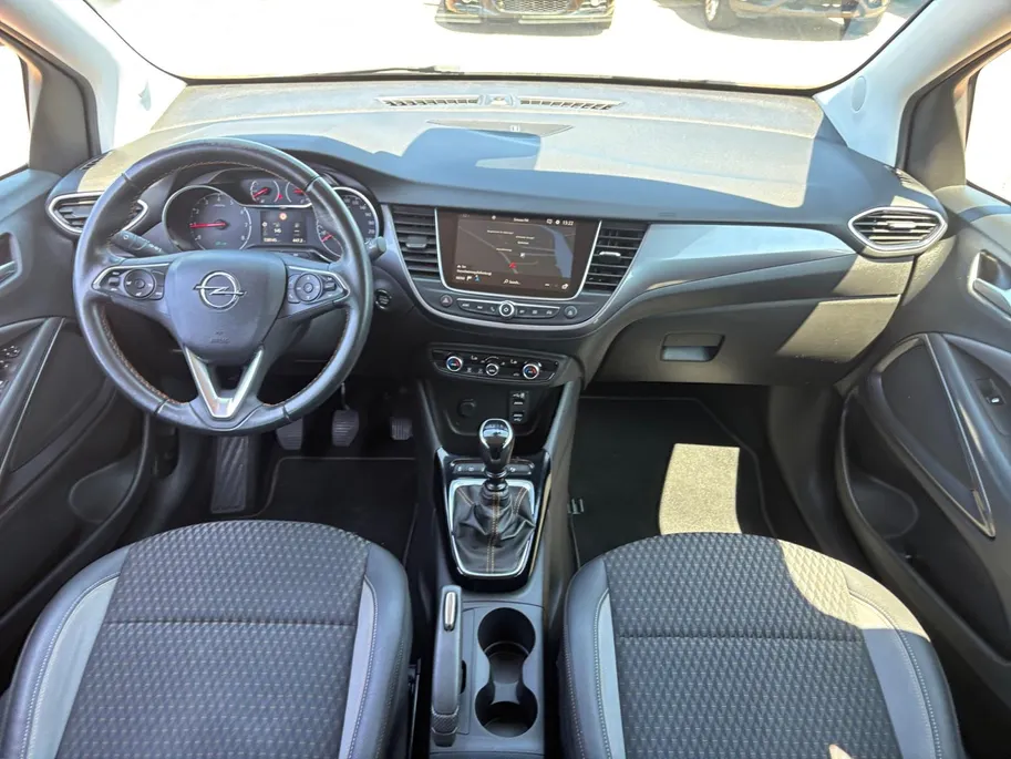 Opel Crossland X 1.2 Turbo Innovation *Navigatie*Trekhaak*Parkeersensoren*Climate Control*LM.Velgen*Cruise Control*Nette auto!