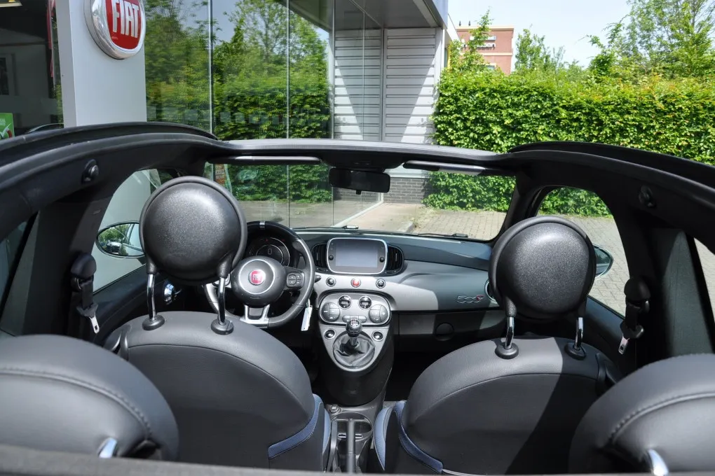 Fiat 500C 1.0 Hybr. Rockstar Clima All Seasons