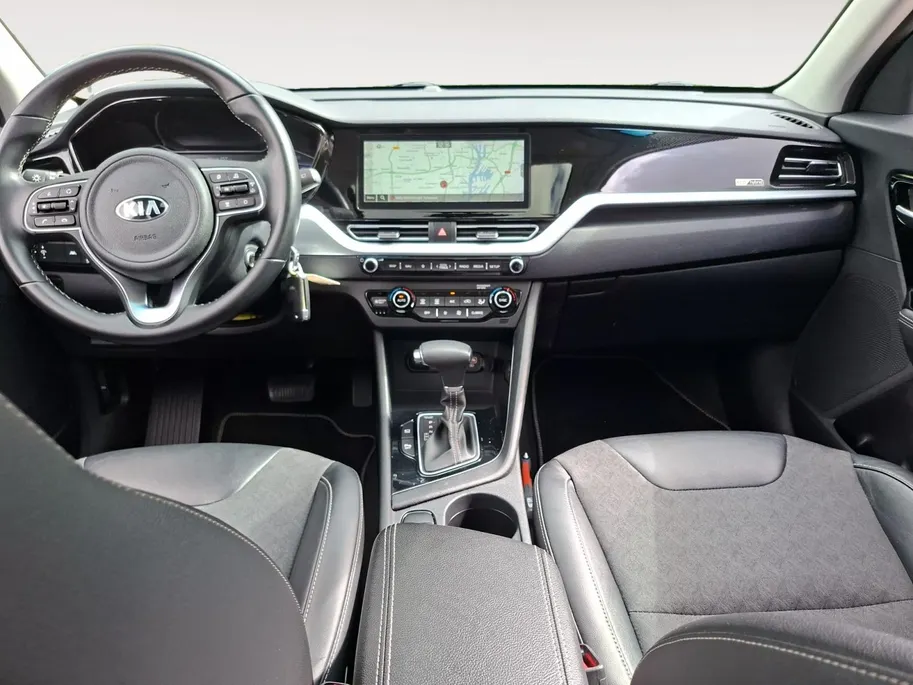 Kia Niro 1.6 GDi Hybrid DynamicLine Navigatie | Achteruitrijcamera | Cruise control | Climate control |
