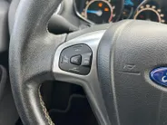 Ford Fiesta 1.0 EcoBoost Titanium |Automaat| Navigatie| Voorruitverwarming| lichtmetalen velgen 16'| 12 maanden Bovag garantie|