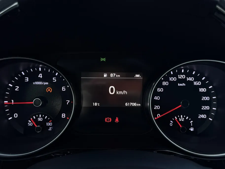 Kia XCeed 1.0 T-GDi DynamicLine | Trekhaak | Achteruitrijcamera | Parkeersensoren achter | Apple/Android Carplay | Navi | Climate Control | LMV