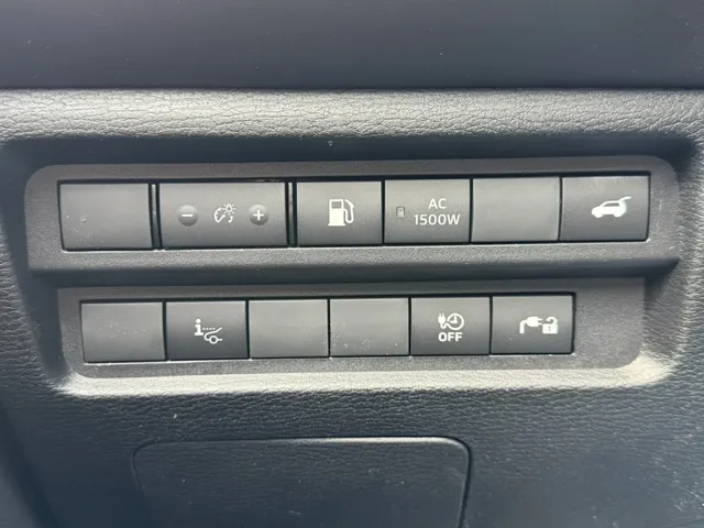 Mitsubishi Outlander 2.4 PHEV Black Edition | NIEUW | Leder | Panoramdak | App Connect | Keyless | Head-Up