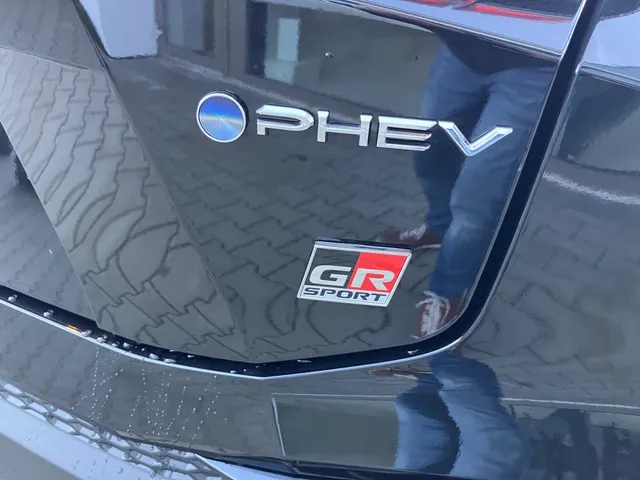 Toyota C-HR 2.0 PHEV 220 GR SPORT | JBL | Headup ( nieuw uit voorraad)