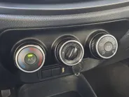 Toyota Aygo X 1.0 VVT-i MT Play | Apple Carplay/Android Auto | Cruise control adaptief | Airco | DAB | Camera