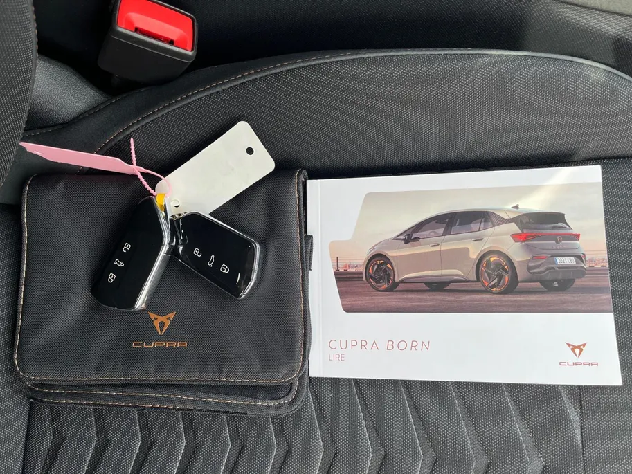 CUPRA Born Impulse 62 kWh | Navigatie | Apple Carplay en Android Auto | Climate Control | Cruise Control