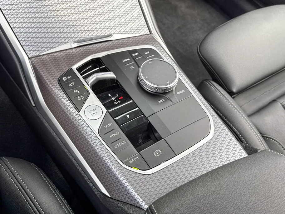 BMW 3 Serie Touring 330e