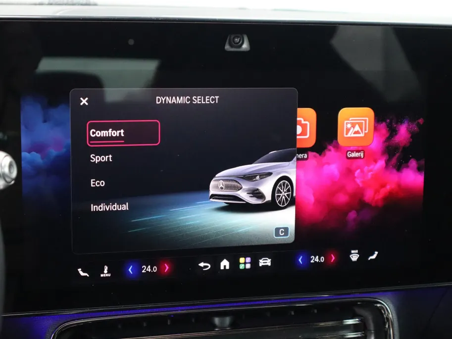 Mercedes-Benz CLA Shooting Brake 250+ Business Solution AMG 85.5 kWh l Trekhaak l Keyless l Ambiente lichtpakket l Panoramadak