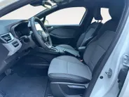 Renault Clio 1.6 E-Tech Full Hybrid 145 techno | Pack Look | Navi | Camera | Apple Carplay & Android Auto | Bluetooth | Parkeersensoren | Climate- & Cruisecontrol | 12 Maanden BOVAG Garantie |