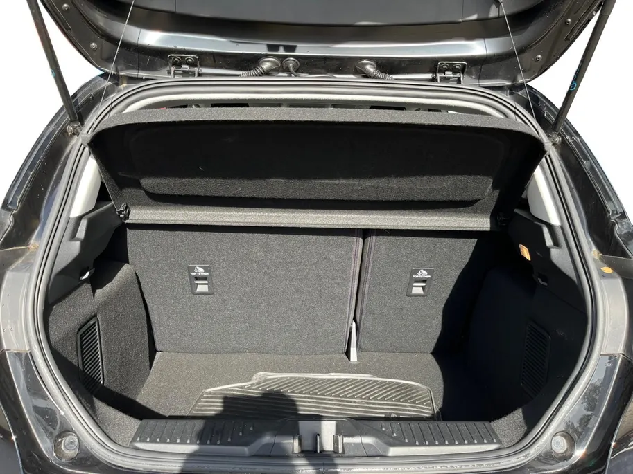Ford Fiesta 1.0 EcoBoost Hybrid Titanium |Winterpack| Cruise control adaptief| Achteruitrijcamera| 12 maanden Bovag garantie|