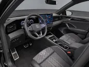Volkswagen Tiguan 1.5 272pk DSG eHybrid R-Line Edition · Panoramadak · Wegklapbare Trekhaak · 360 Camera · Verwarmbare Voorruit · 20'' Inch · Garantie t/m 16-04-2030 of 100.000km