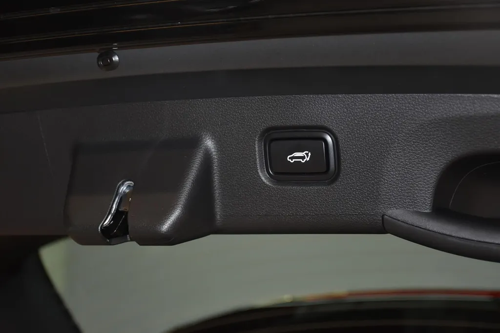 Kia Sportage 1.6 T-GDi 239pk Hybrid AT6 GT-PlusLine NIEUW VOORAAD ACTIE DIRECT LEVERBAAR