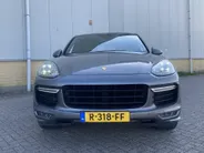 Porsche Cayenne 3.6 GTS 441 pk automaat Panoramadak - Alcantara Leder - Navigatie - Bose Audio - 21inch LM  - volledig onderhouden