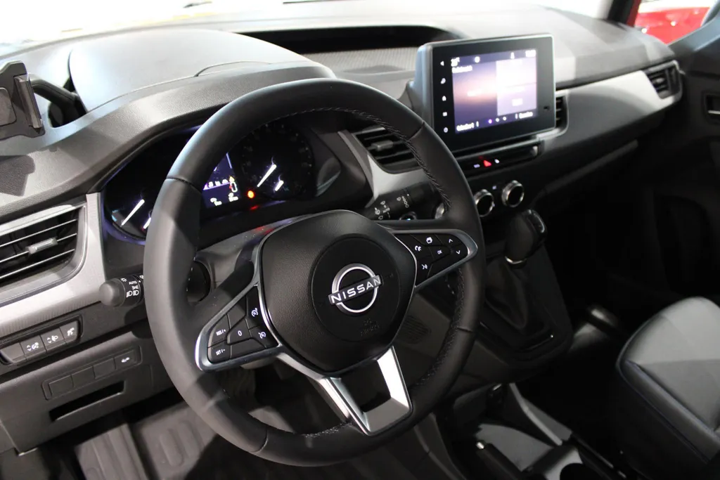 Nissan Townstar N-Connecta L2 44 kWh Nissan TOWNSTAR N-Connecta L2 45 kWh | 22% VOORRAAD KORTING | TREKVERMOGEN 1500KG | APPLE CAR/ANDROID AUTO | ECO LEDER |