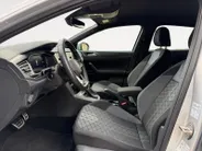 Volkswagen Taigo 1.0 TSI R-Line Edition | Virtual Cockpit | Parkeersensoren | Apple/Android Carplay | AUTOMAAT | Climate Control |