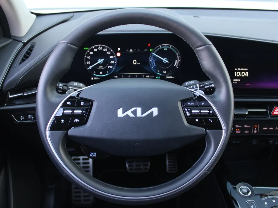 Kia Niro 1.6 GDi Hybrid ExecutiveLine | Stuur-/stoelverwarming + ventilatie | Leer | Schuifdak | 18' LM | Camera | Cruise adapt. | HUD | Elek. stoelverstelling |