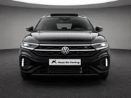 Volkswagen T-Roc 1.5TSI/150PK R-Line Black Style DSG · Panoramadak · Apple/Android Car Play· Camera + Parkeersensoren · Stoelverwarming · 19'' Velgen ·  Garantie t/m 07-07-2027