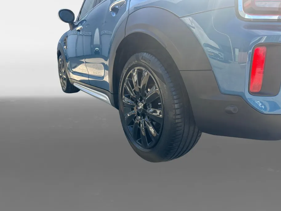 MINI Countryman 1.5 Cooper Chili | Harman & Kardon | Elektrische Stoelverstelling | Automatische Achterklep | Camera | Navi | Parkeersensoren | Cruise & Climate Control | 12 Maanden BOVAG Garantie