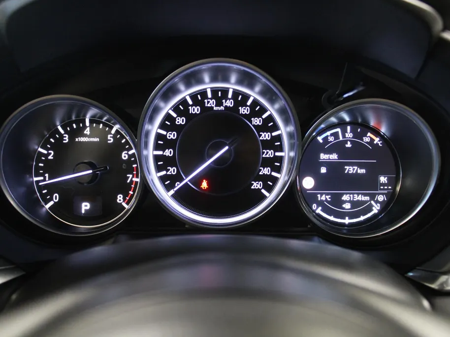 Mazda 6 Sportbreak 2.0 SkyActiv-G 6AT 165PK Centre-Line | BTW Auto | Navi | 17' LM | 360° Camera | Cruise | Head-up display | Automaat |