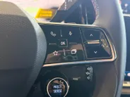 Renault Austral 1.2 E-Tech full hybrid 200 esprit Alpine *Panaroma*Aut*Navi+360Camera*Climate*Adaptive Cruise*Stoel/Stuur Verw.*Als Nieuw!