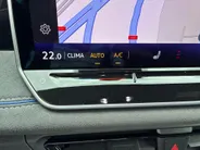 Volkswagen Tiguan 1.5 eHybrid R-Line Edition Massagefunctie · Camera + Parkeersensoren