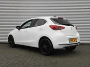 Mazda 2 1.5 e-SkyActiv-G 90PK 6MT Homura | Stuur-/stoelverwarming | Camera | Dodehoek detectie | LED | 16' LM | Carplay | Clima | Cruise |