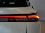 Nissan ARIYA Limited Edition 66 kWh *afneembare trekhaak*Achteruitrijcamera*Navigatie*Apple carplay& Androidauto*Parkeersensorenvoor en achter*Adaptive cruisecontrole*I-key*