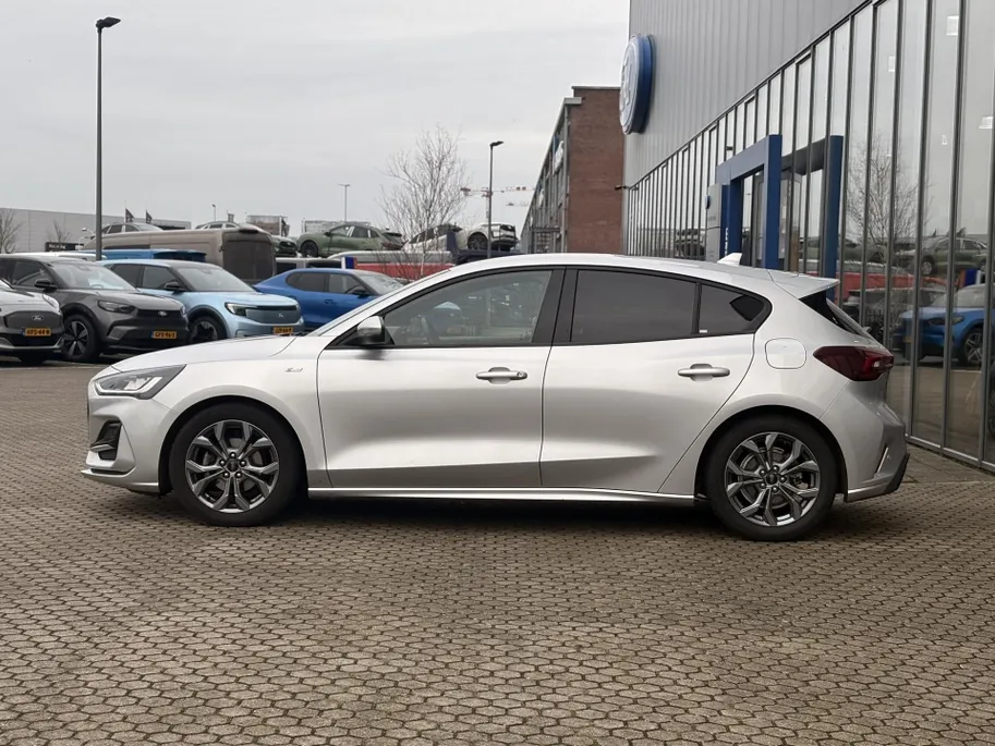 Ford Focus 1.0 EcoBoost Hybrid ST Line