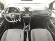 Volkswagen up! 1.0 65PK | Climate Control| Parkeersensoren| 4seizoen banden| Camera | Automatische verlichting| DEALER ONDERHOUDEN!!