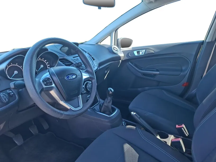 Ford Fiesta 1.0 Style | D-Riem al vervangen | Navigatie | Lichtmetalen velgen  Bluetooth | Airco | Start/stop | Nieuwe APK | 12maanden BOVAG Garantie |