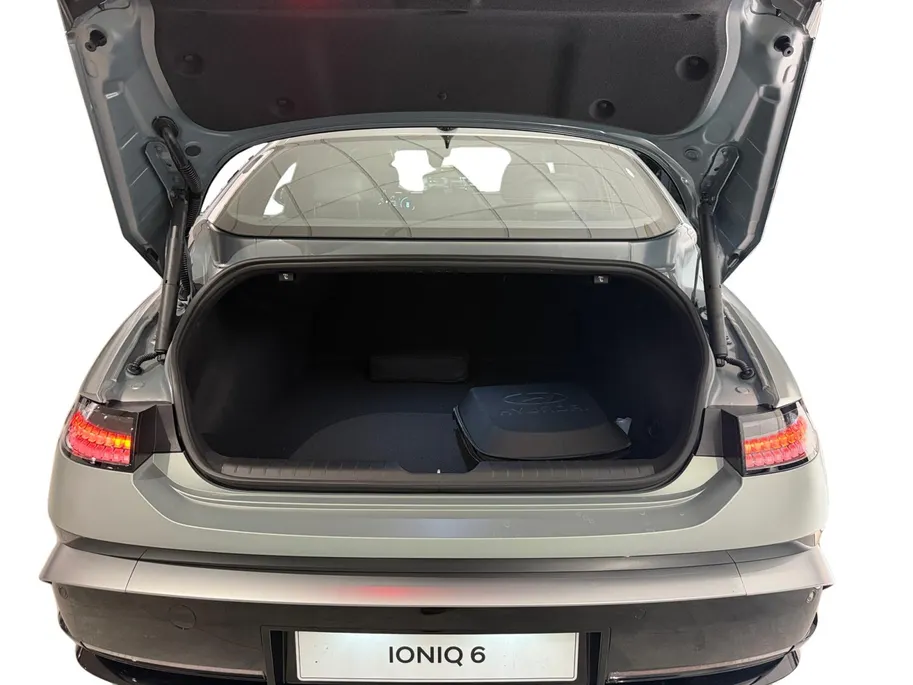 Hyundai IONIQ 6 PURE EDITION | 63 KWH | | DIRECT LEVERBAAR |