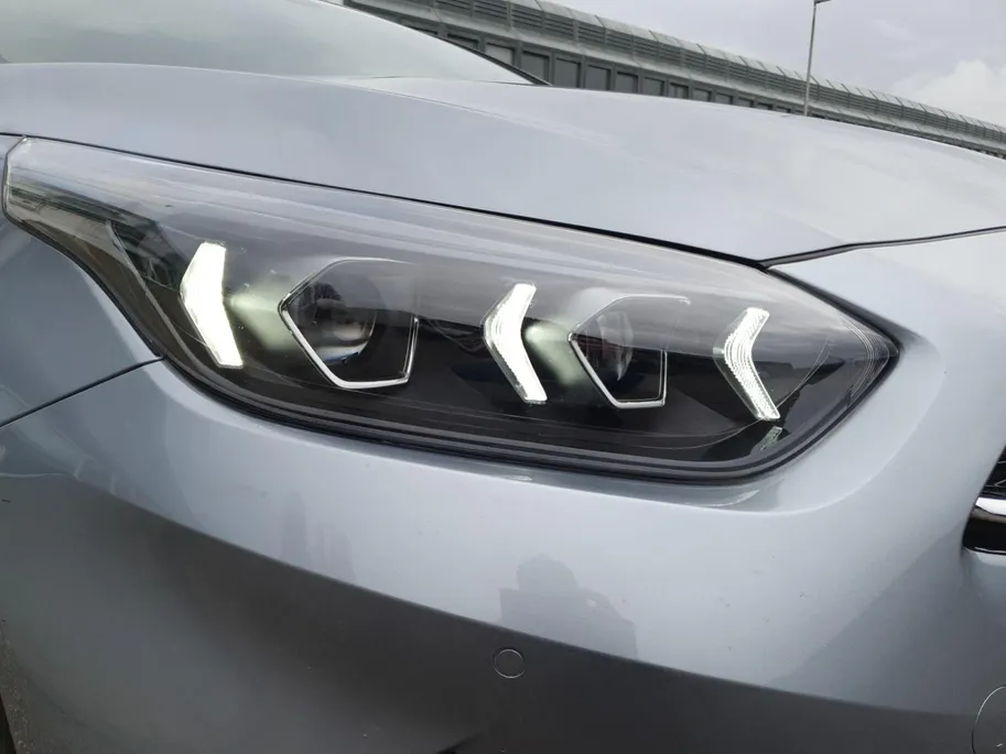 Kia Ceed Sportswagon 1.5 T-GDi DynamicLine | Navigatie | Camera | Apple Carplay / Android Auto | Parkeersensoren achter | Climate control |