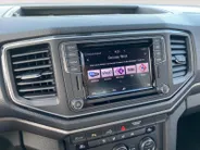 Volkswagen Amarok 3.0 TDI 4Motion Plus Cab Dark Label | Automaat | Trekhaak | Camera | Apple Carplay/Android Auto | Stoelverwarming | Cruise Control | Climate Control | Navigatie
