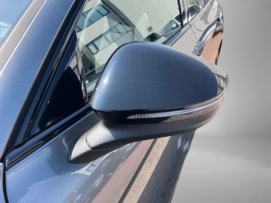 Škoda Superb Combi 1.5TSI 150kW/204PK PHEV Sportline DSG · Panoramadak · Apple/Android Car Play · Camera ·  Leder/Alcantara · Trekhaak ·