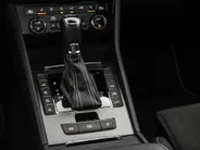 Škoda Superb Combi 1.4 TSI iV 218pk DSG Sportline Business · Panoramadak · 360 Camera · Inklap. Trekhaak · Matrix LED · Canton Audio · Elek. Stoelen + Geheugen ·